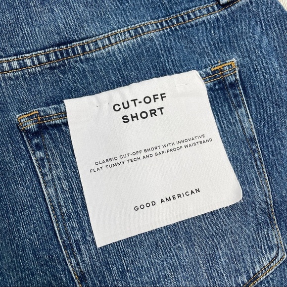 Good American The Cut Off Shorts - Picture 6 of 9